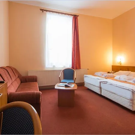 Hotel Erzsebet Park Parád