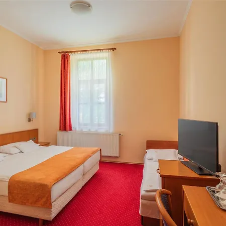 Erzsebet Park 3*