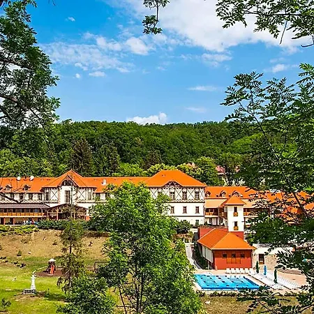 Erzsébet Park Parád