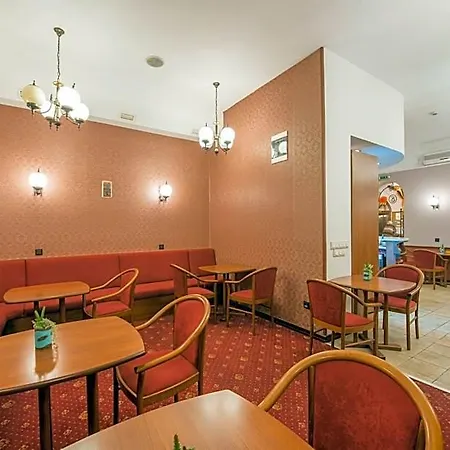 Erzsébet Park Hotel Parád
