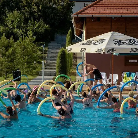 Erzsebet Park ホテル