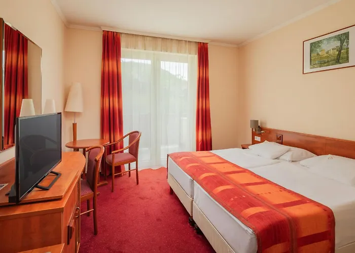 Erzsébet Park Szálloda 3*